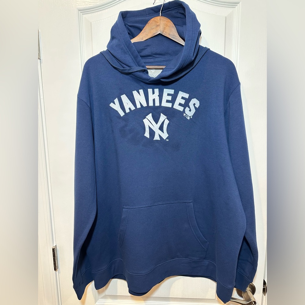 Fanatics Men’s New York Yankees Official Navy Hoodie, Size XXL - NWOT